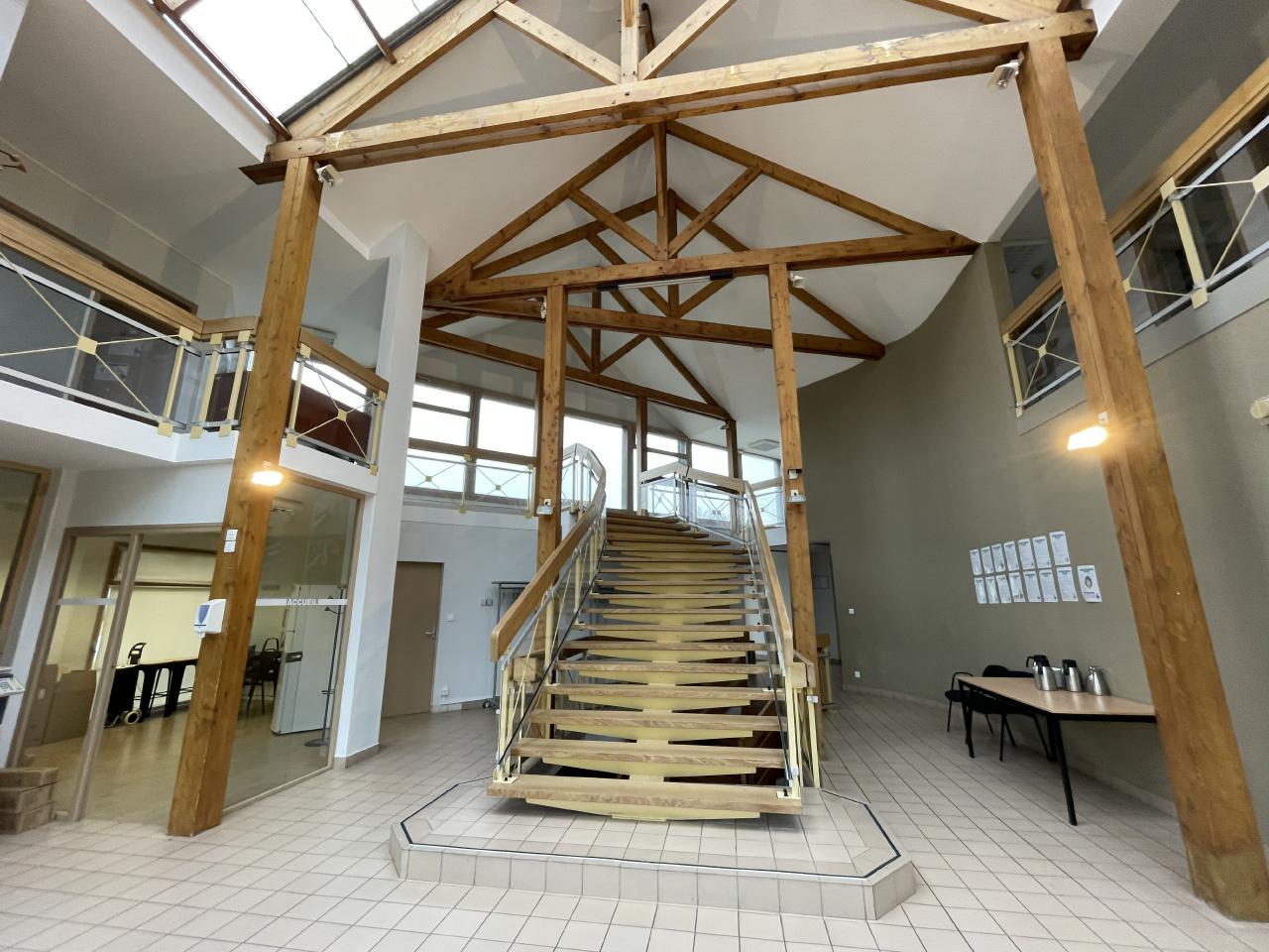 Bureau Mont-Saint-Aignan 610m² Vente bureau Mont-Saint-Aignan Seine-Maritime OVBUR2205729 1